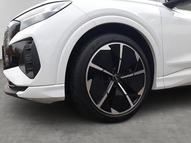 Fahrzeugabbildung Audi Q4 e-tron 40 advanced PANO Navi Matrix SONOS
