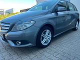 Mercedes-Benz B 200 B -Klasse B 200 CDI AHK Navi SHZ - Mercedes-Benz B 200 aus 2014