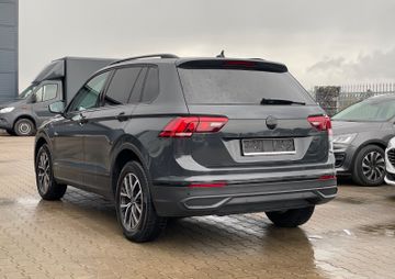 Volkswagen Tiguan - 5