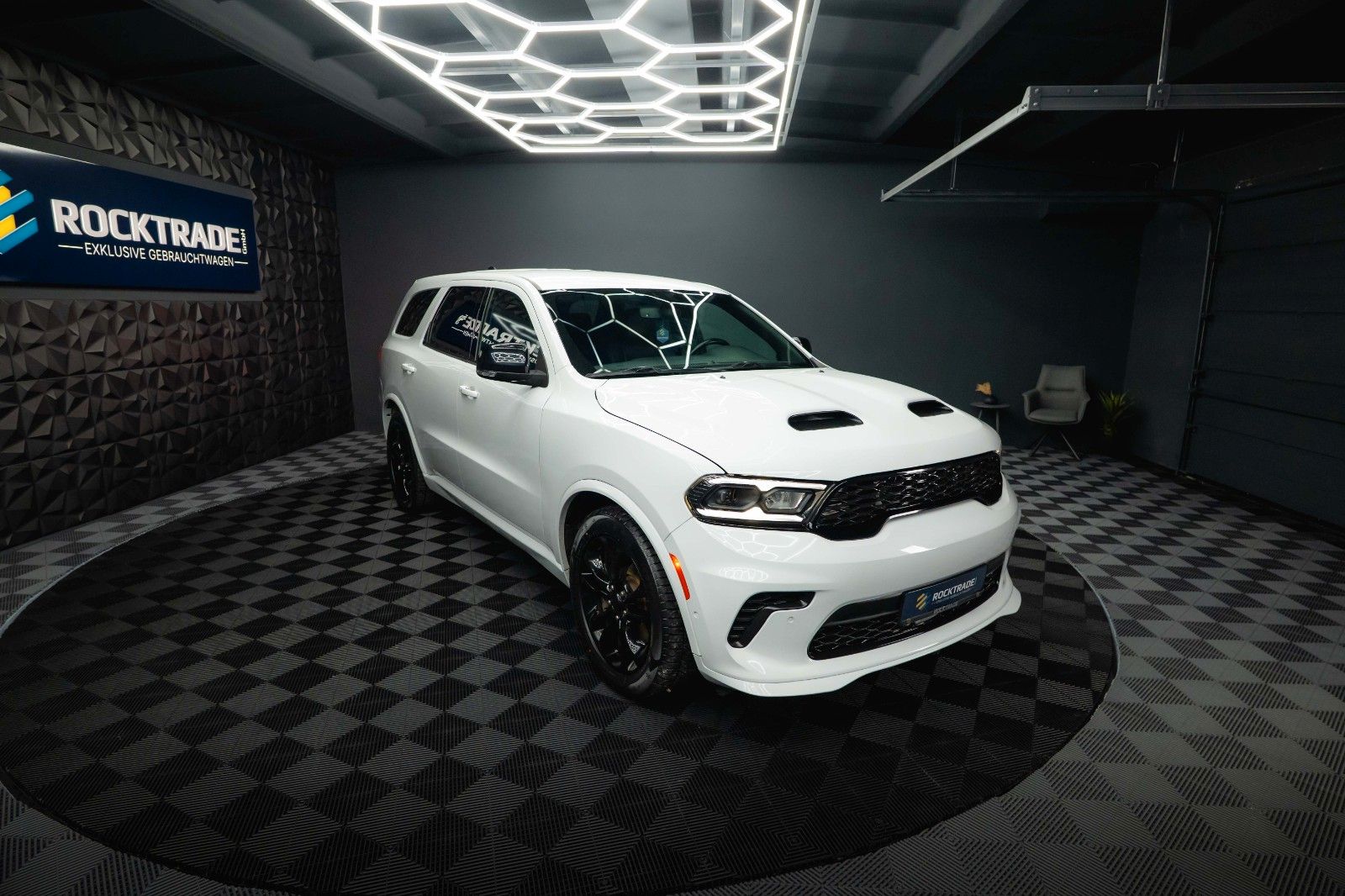 Fahrzeugabbildung Dodge Durango 5.7 V8 R/T  4x4 Night Paket *LED*1.Hand*