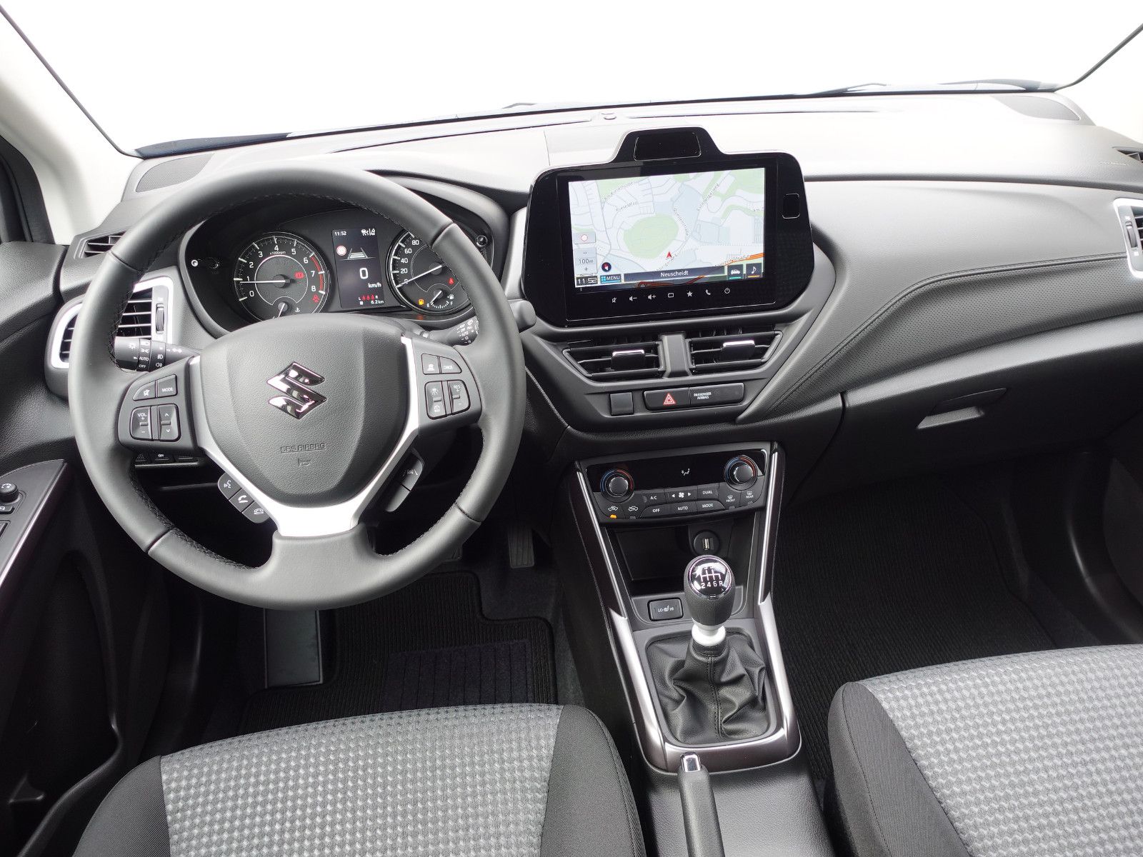 Fahrzeugabbildung Suzuki S-Cross 1.4BOOSTERJET HYBRID Comfort SHZ,PDC,Nav