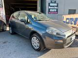 Fiat Grande Punto 1.4 5 porte NEOPATENTATI - Fiat Grande Punto mit CNG-Antrieb