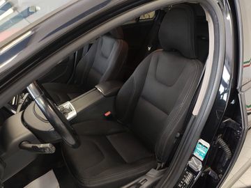 Volvo V60 - 11