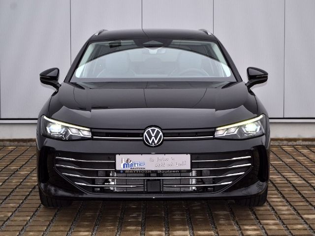 Passat Variant 1.5 eTSI DSG Business AHK/LED/18-