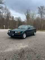 BMW E34 518i BMW - BMW 518 mit Benzin-Antrieb