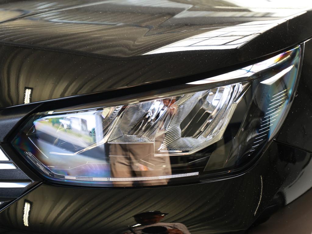 Peugeot 2008 ALLURE TURBO 100 ACC LED 360° KAMERA SPURH.