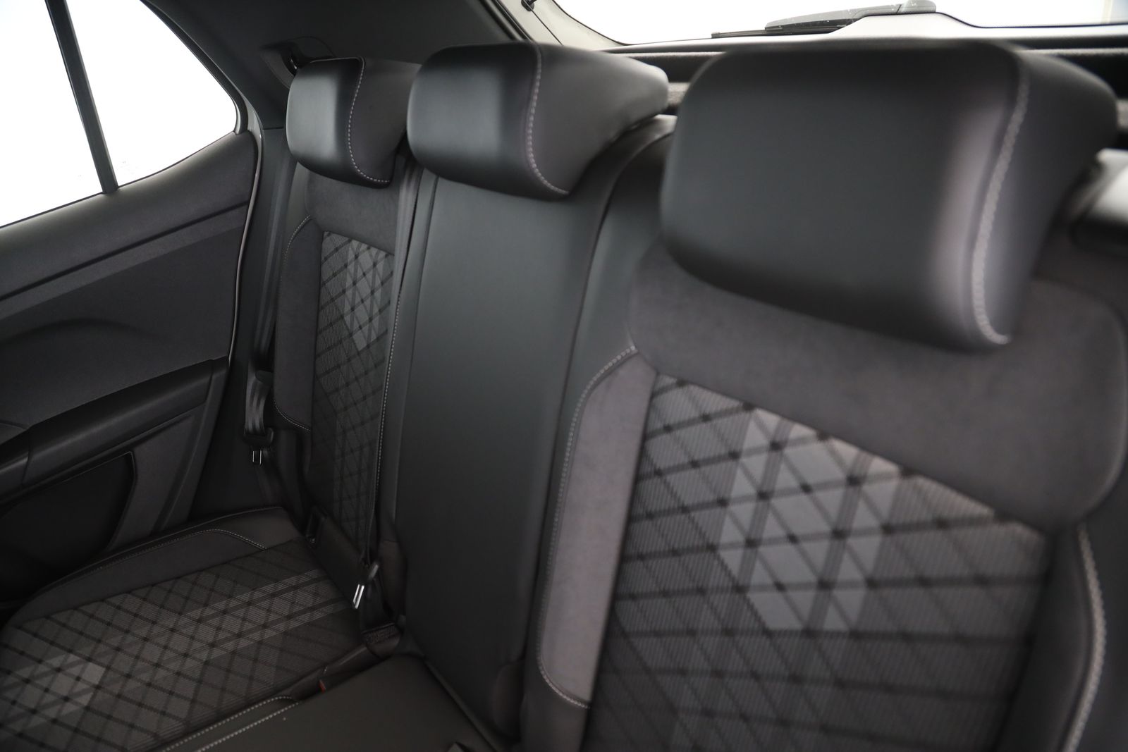 Volkswagen T-Cross - Bild 13