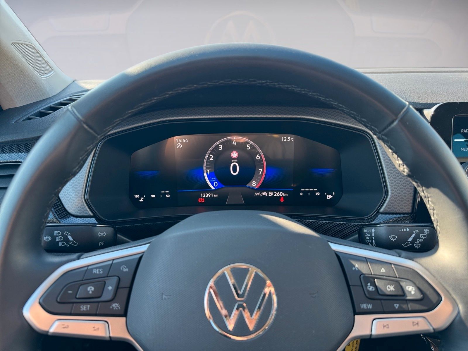 Fahrzeugabbildung Volkswagen T-Cross Life 1.0 TSI