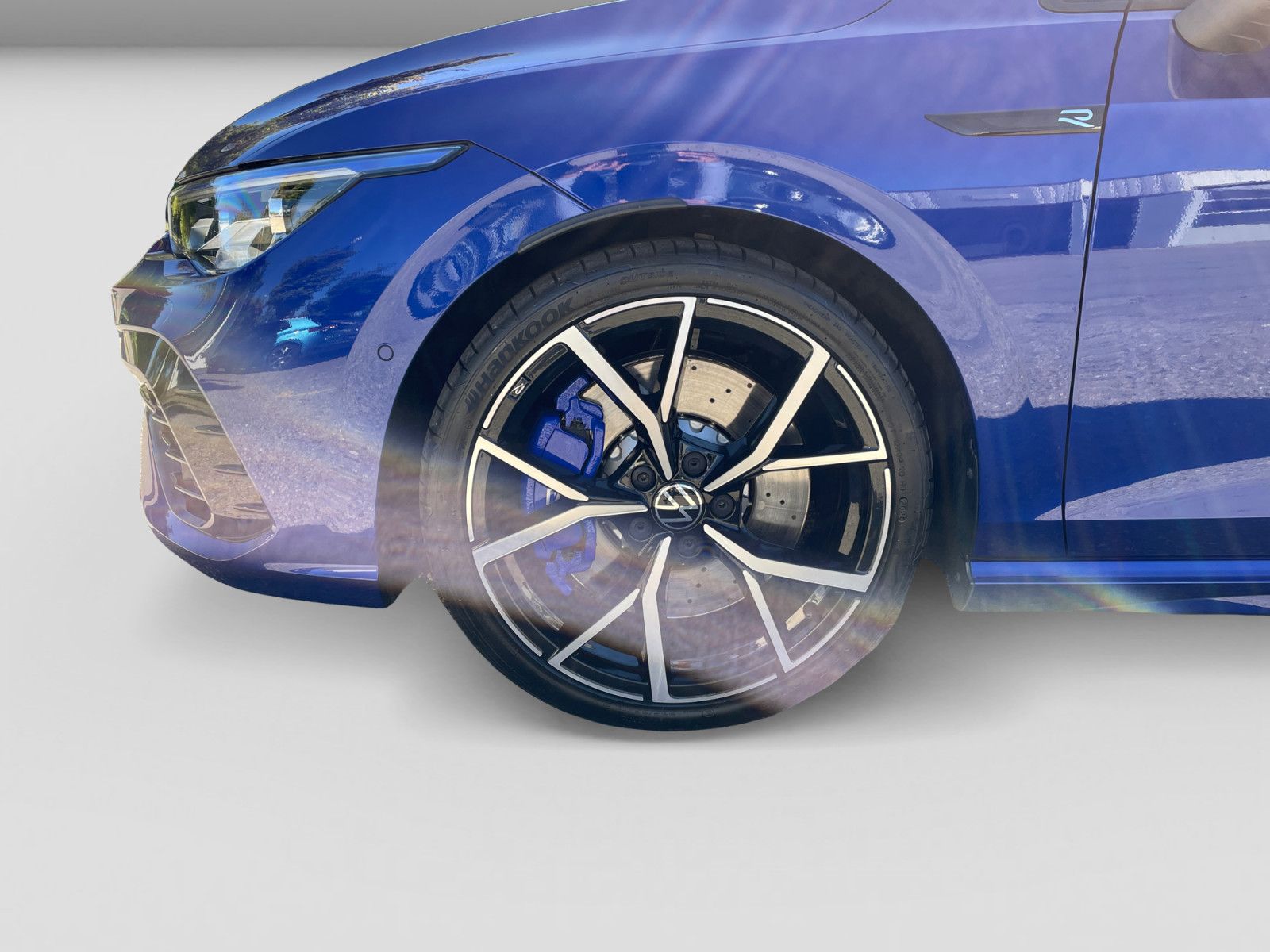 Volkswagen Golf VIII R 2.0TSI 4Motion R-Performance DSG AKR foto 5