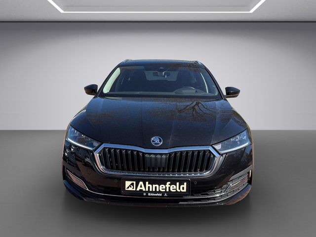 Octavia Combi PDC SHZ LEDER NAVI ACC HUD LED