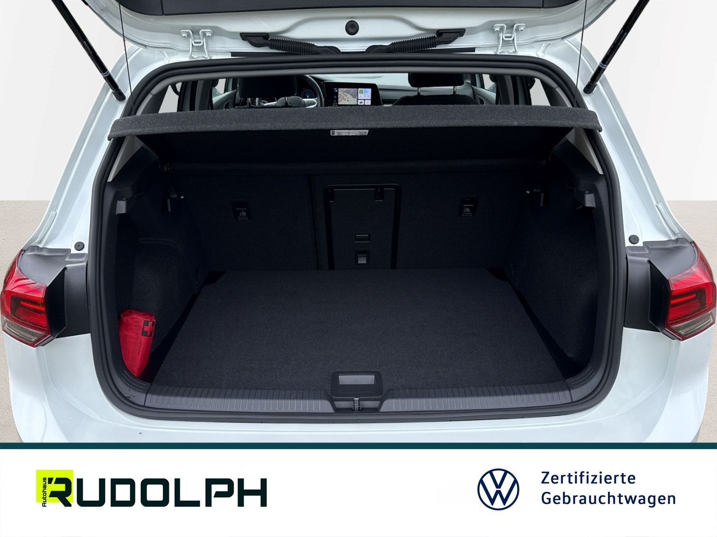 Volkswagen Golf VIII Move 1.0 eTSI DSG LED SHZ ACC Navi Fer foto 11