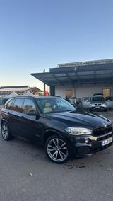 BMW Bmw X5 40d Top Zustand Vieles Neue Vollaus... - BMW 540 in Freiburg