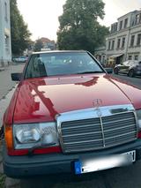 Mercedes-Benz W124, 200 D, H Kennz,  TÜV neu - Mercedes-Benz 190 aus 1986 mit Diesel-Antrieb