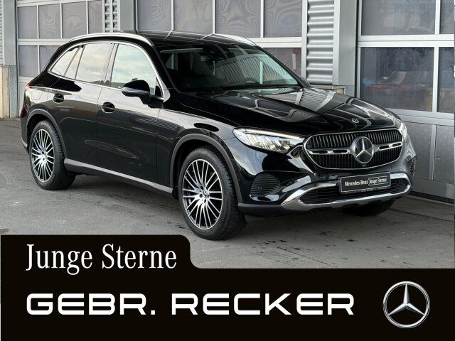 Image of Mercedes-Benz GLC 220