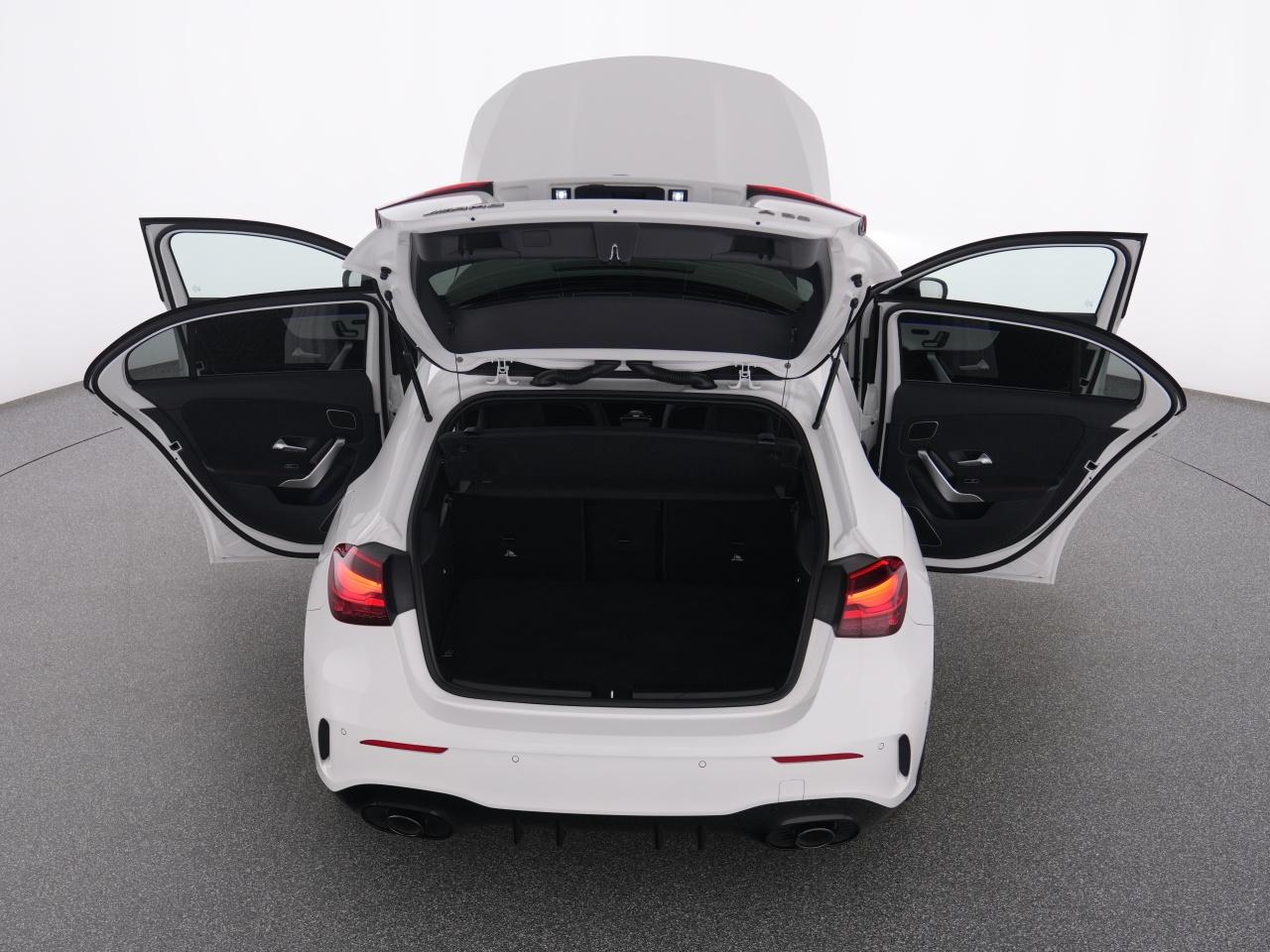 Mercedes-Benz A 35 AMG 4M Pano+Burm+MBeam+NightP+KeylG+Mem+RFK