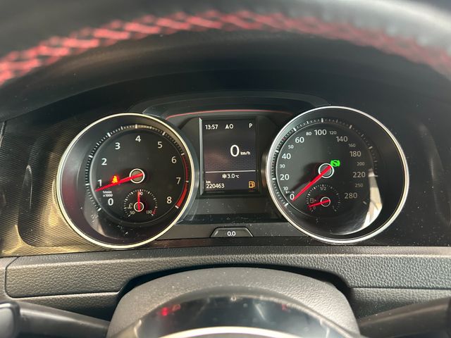 Volkswagen Golf VII Lim. GTI BMT *BiXenon*Navi*ACC*Kamera*