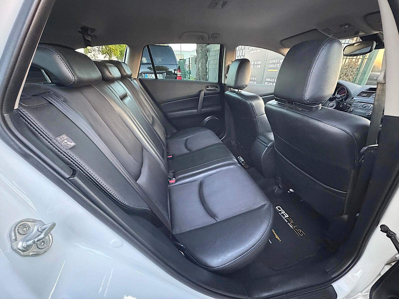 Fahrzeugabbildung Mazda 6 Kombi 2.0  Sports-Line *Bi-Xenon*BOSE*Keyless*