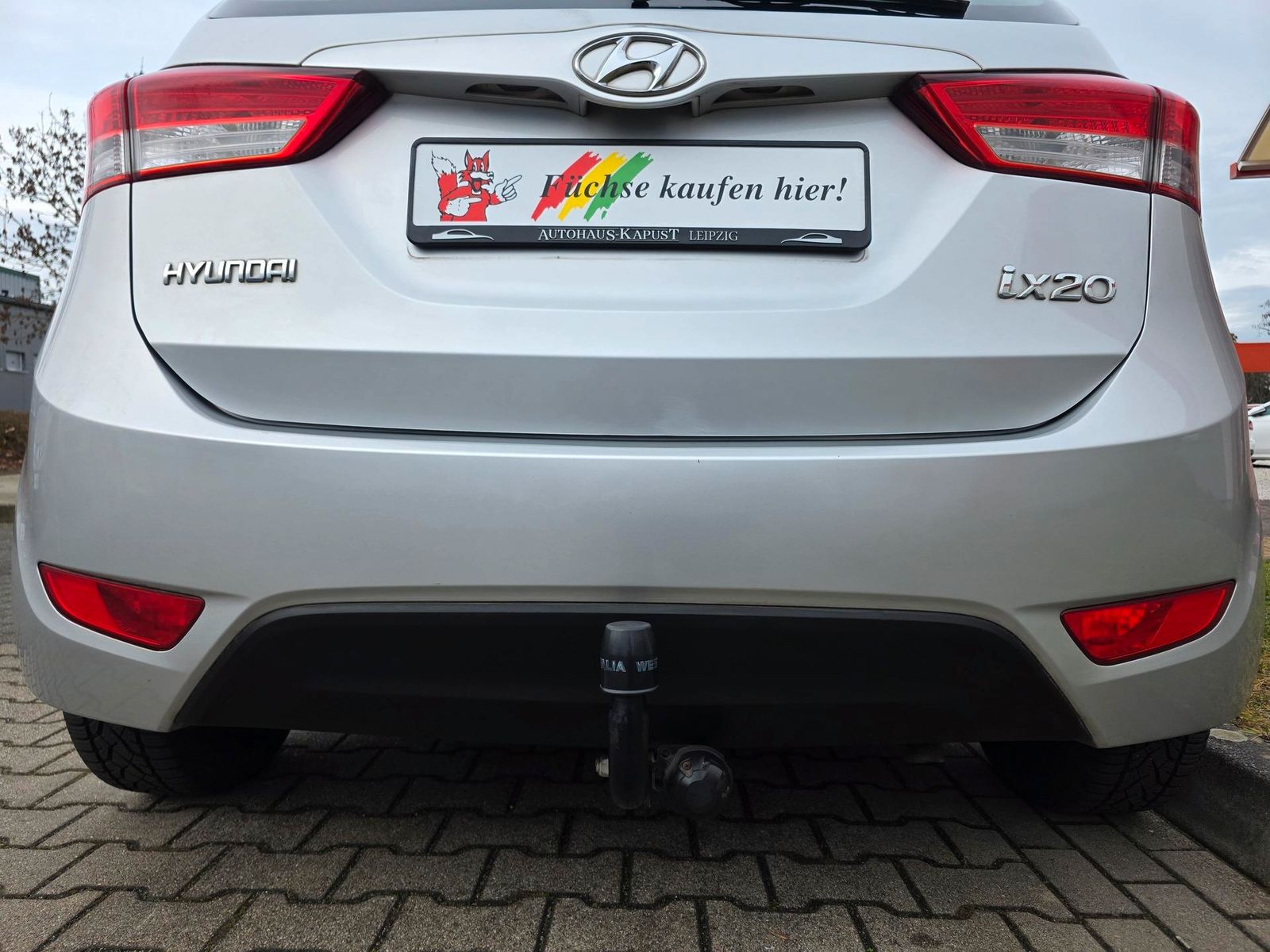 Fahrzeugabbildung Hyundai ix20 1.4/Klima/Ahk/guter Zustand