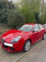 Alfa Romeo Giulietta 1.4 - Alfa Romeo Giulietta in Düsseldorf