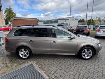 Volkswagen Passat Variant - 4