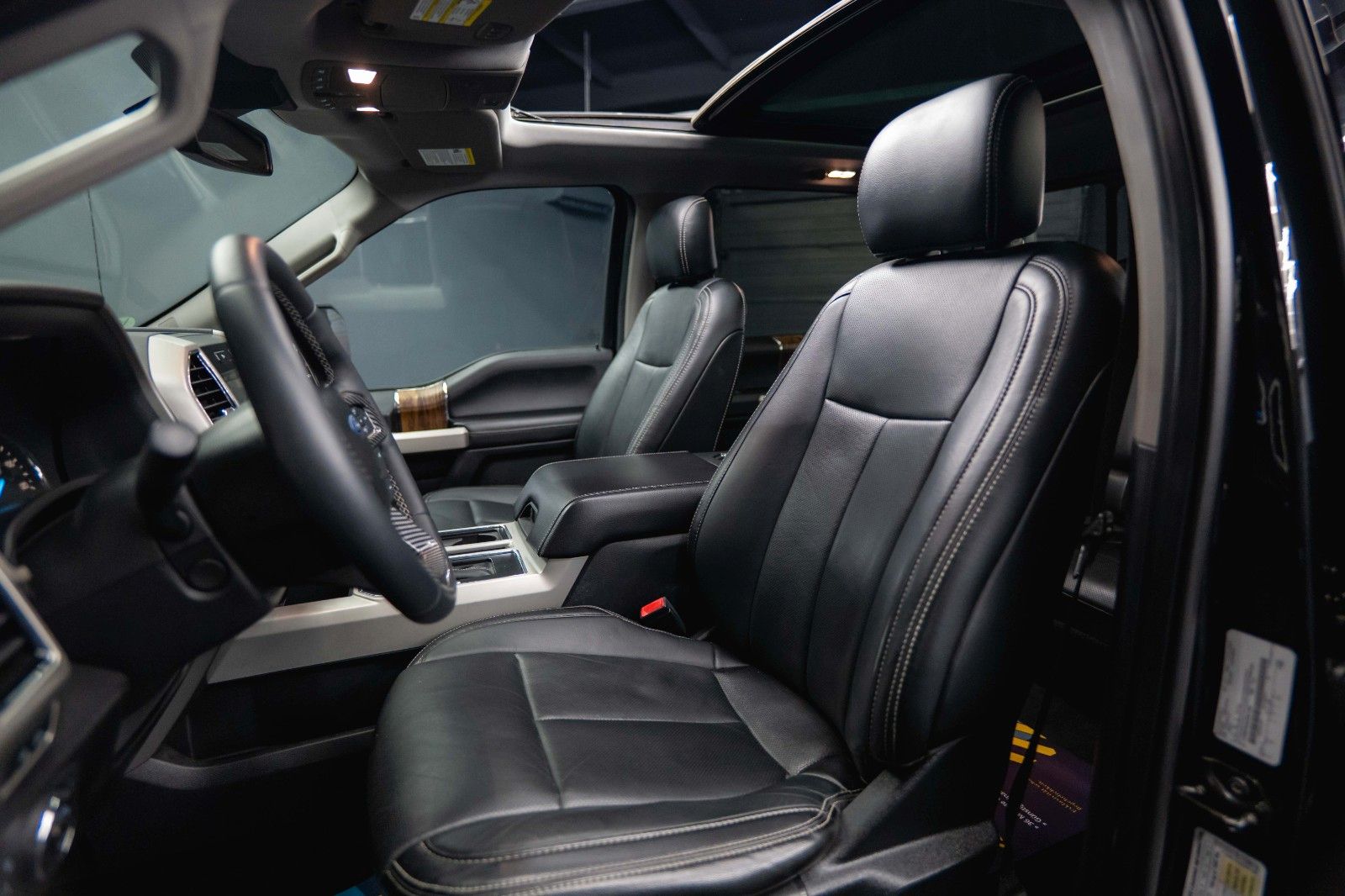 Fahrzeugabbildung Ford F150 3.5L V6 4x4 Offroad RAPTOR LARIAT LaChanti