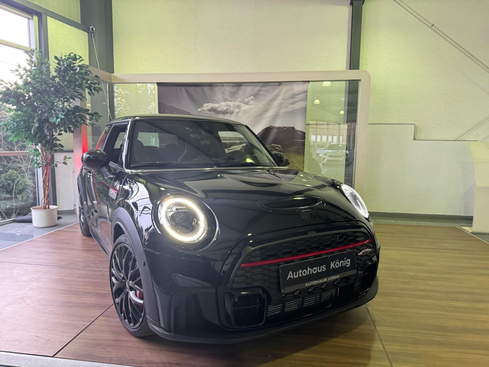 MINI John Cooper Works / Head Up / H-Kardon / Kamera