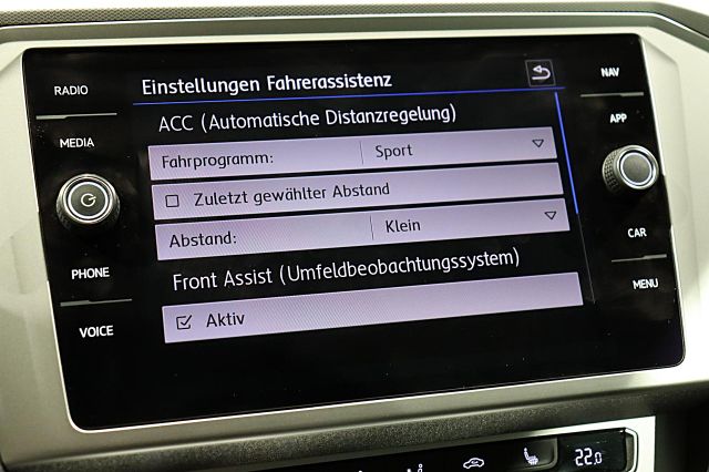 Passat Variant Comfortline 1.4 Navi ACC AHK SHZ