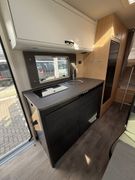 Sunlight A 68 Familienfahrzeug (5-6 Personen)