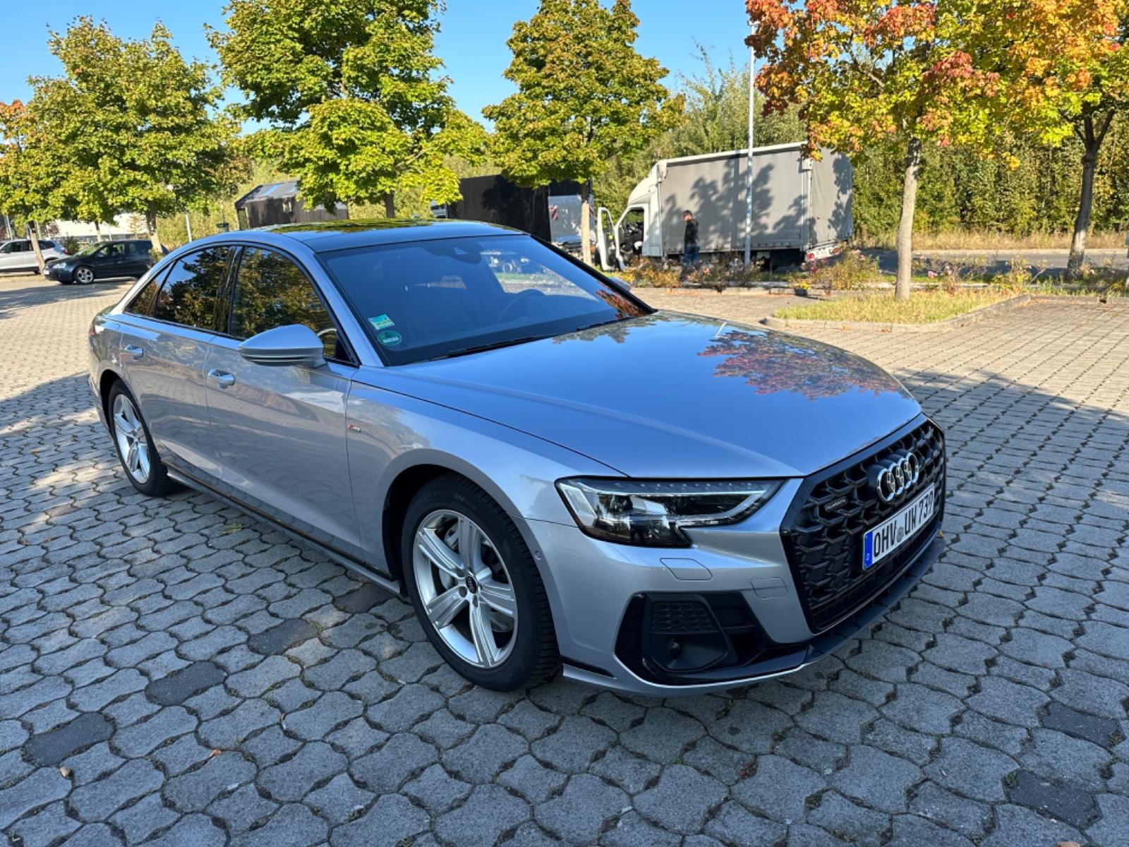 Audi A8 55 TFSI quattro Wie NEU
