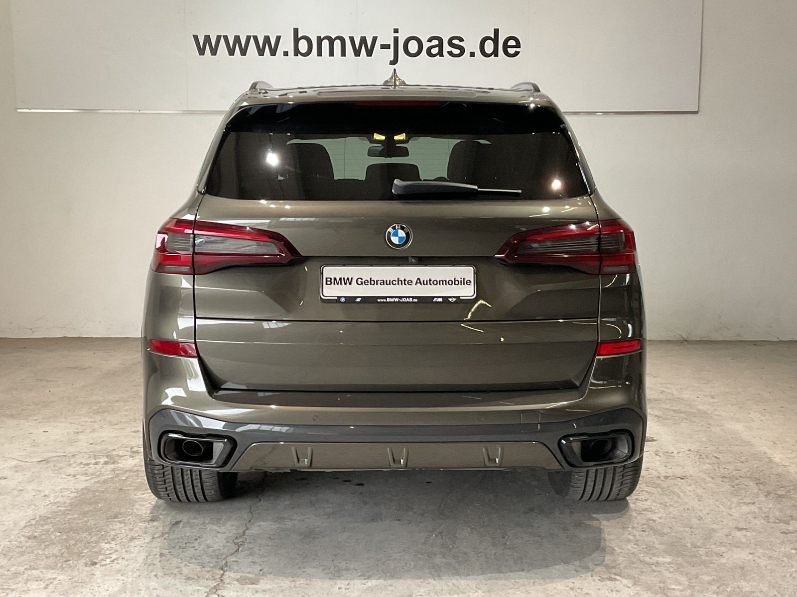 Fahrzeugeinzelansicht 18 Fahrzeugabbildung BMW X5 xDrive40d M Sportpaket Head-Up HK HiFi DAB
