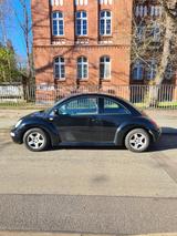 Volkswagen New Beetle 2.0 Standard - Volkswagen New Beetle Standard mit Benzin-Antrieb
