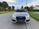 Audi Q3 2.0 TDI quattro/1.HAND/8FACH ALU/AHK/TÜV NEU - Audi Q3 F3 Gebrauchtwagen