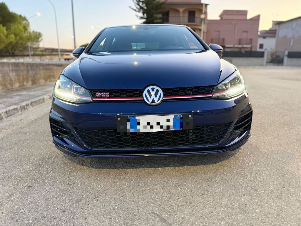 Image of Volkswagen Golf