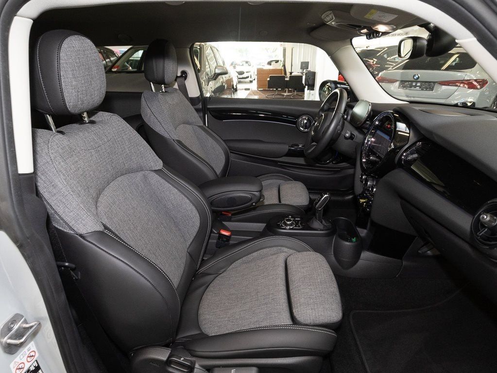 MINI Cooper SE - Bild 13