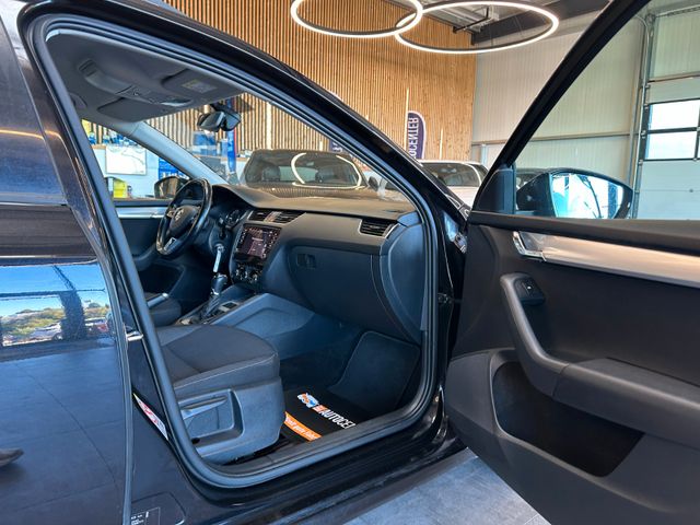 Skoda Octavia *ACC*PDC*NAVI*2-Zonen*Car-PLAY*