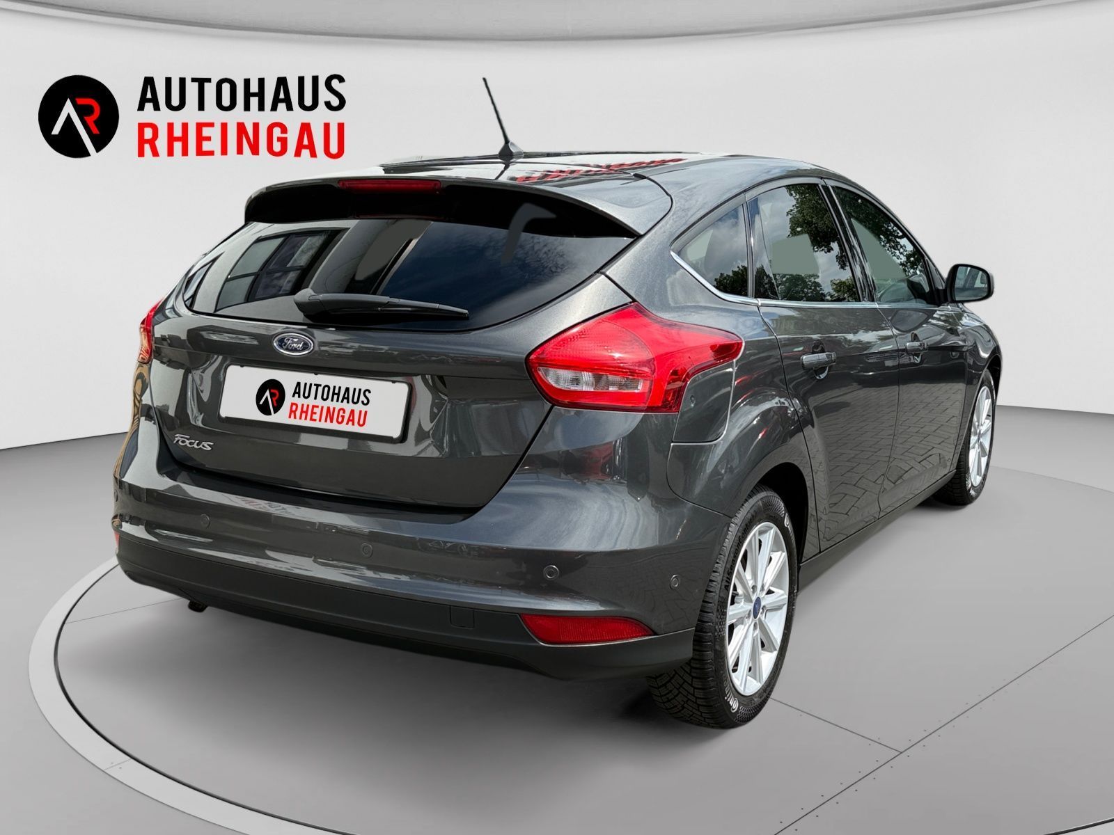 Fahrzeugabbildung Ford Focus 1.0 EcoBoost Titanium NAVI PDC