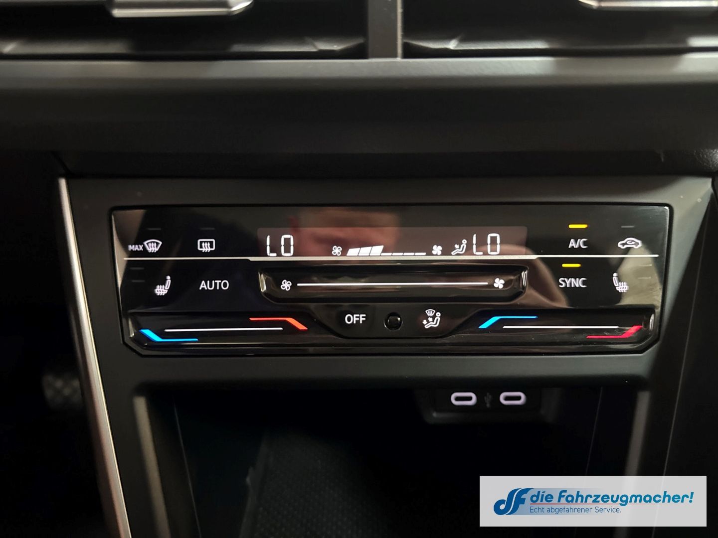 Fahrzeugabbildung Volkswagen Polo VI Life 1.0 TSI EU6d Navi Digitales Cockpit
