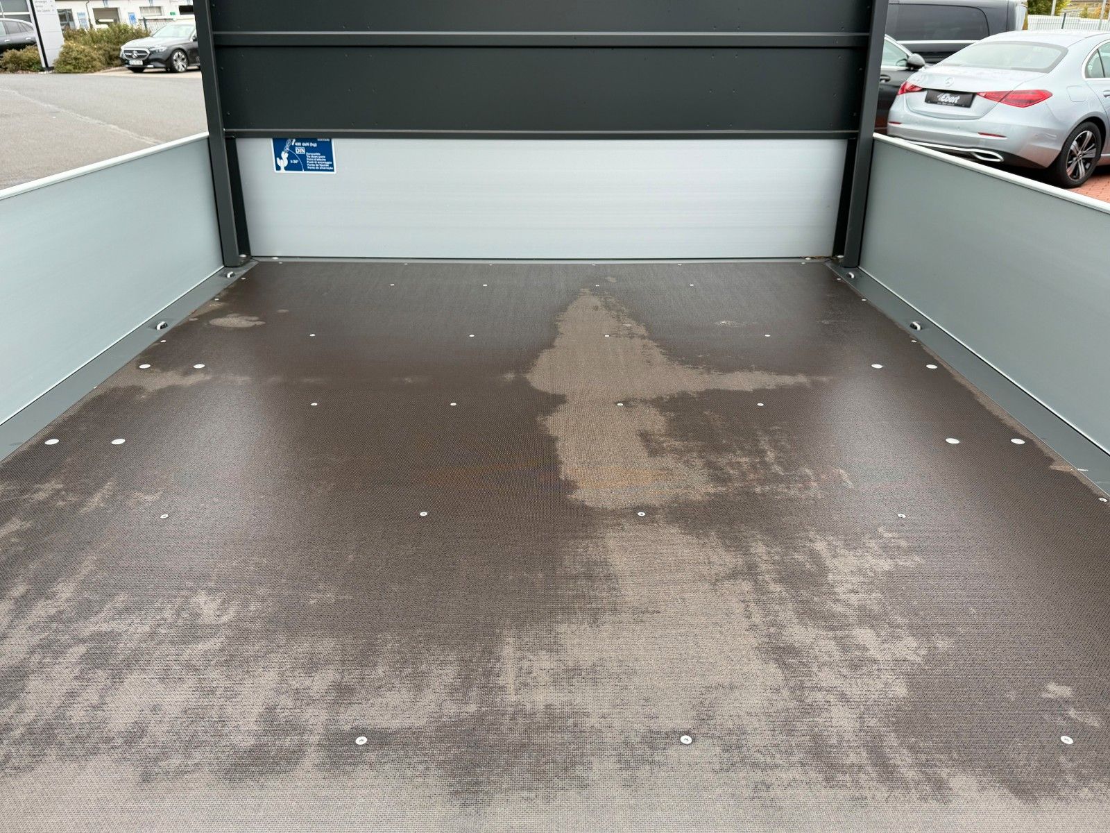 Fahrzeugabbildung Mercedes-Benz Sprinter 317 CDI 3665 9G DoKa AHK Klima Kamera