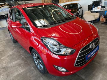 Hyundai ix20*TÜVSERVICE:NEU*SitzLenkradHZ*NAV*TEMPO*PD