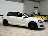 Volkswagen Golf 1.4 TSI BMT LOUNGE Navi*Bi-Xenon*18Zoll* - Gebrauchtwagen in Erfurt