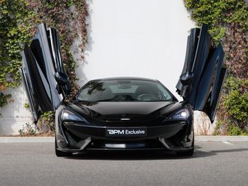 2020 Mclaren GT — фото 3