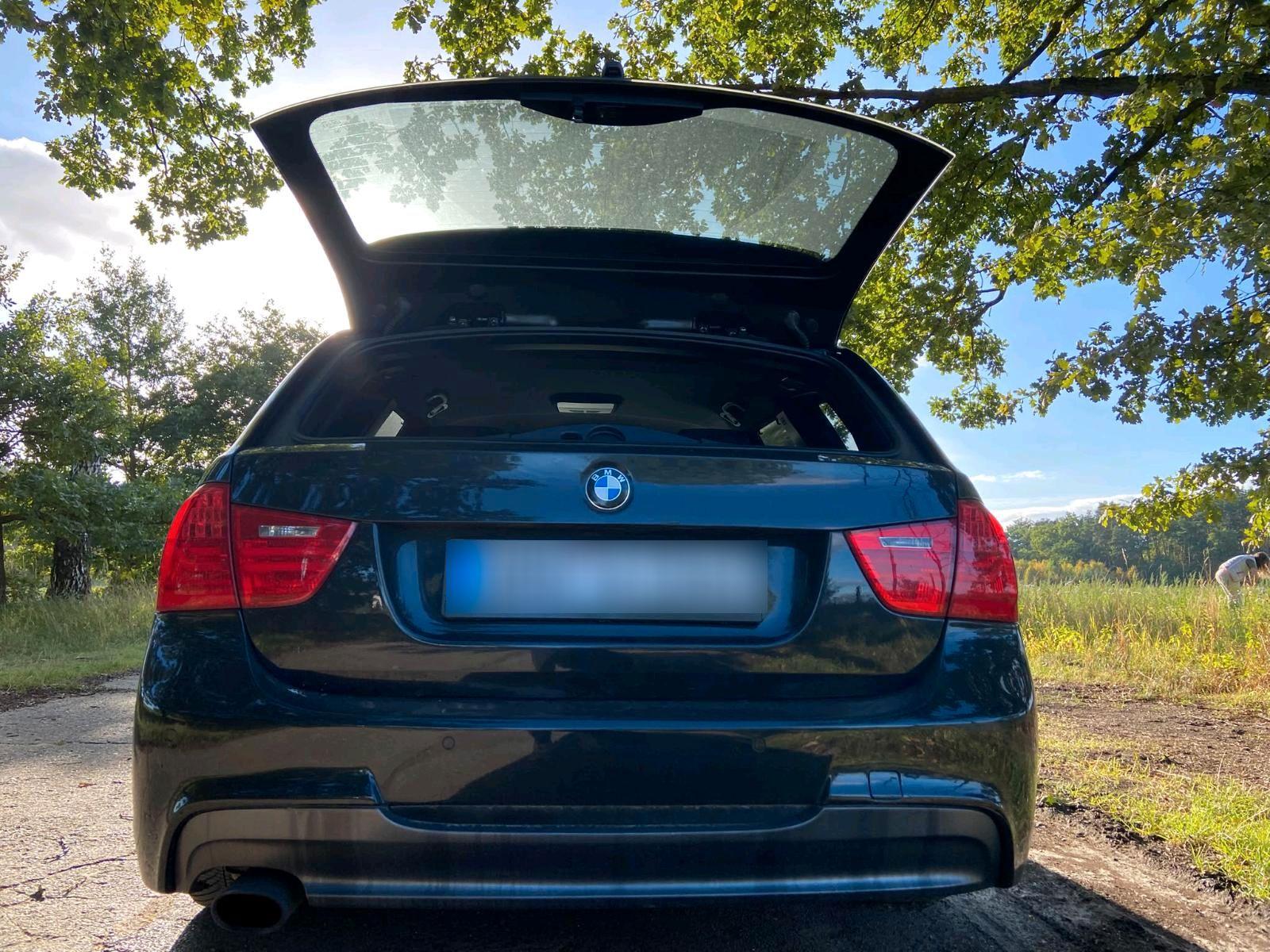 BMW  2010 — engine 143 HP (105kW)