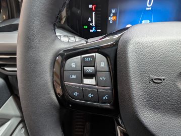 Ford Tourneo Custom Tit. 2.0 L1 AT,19"