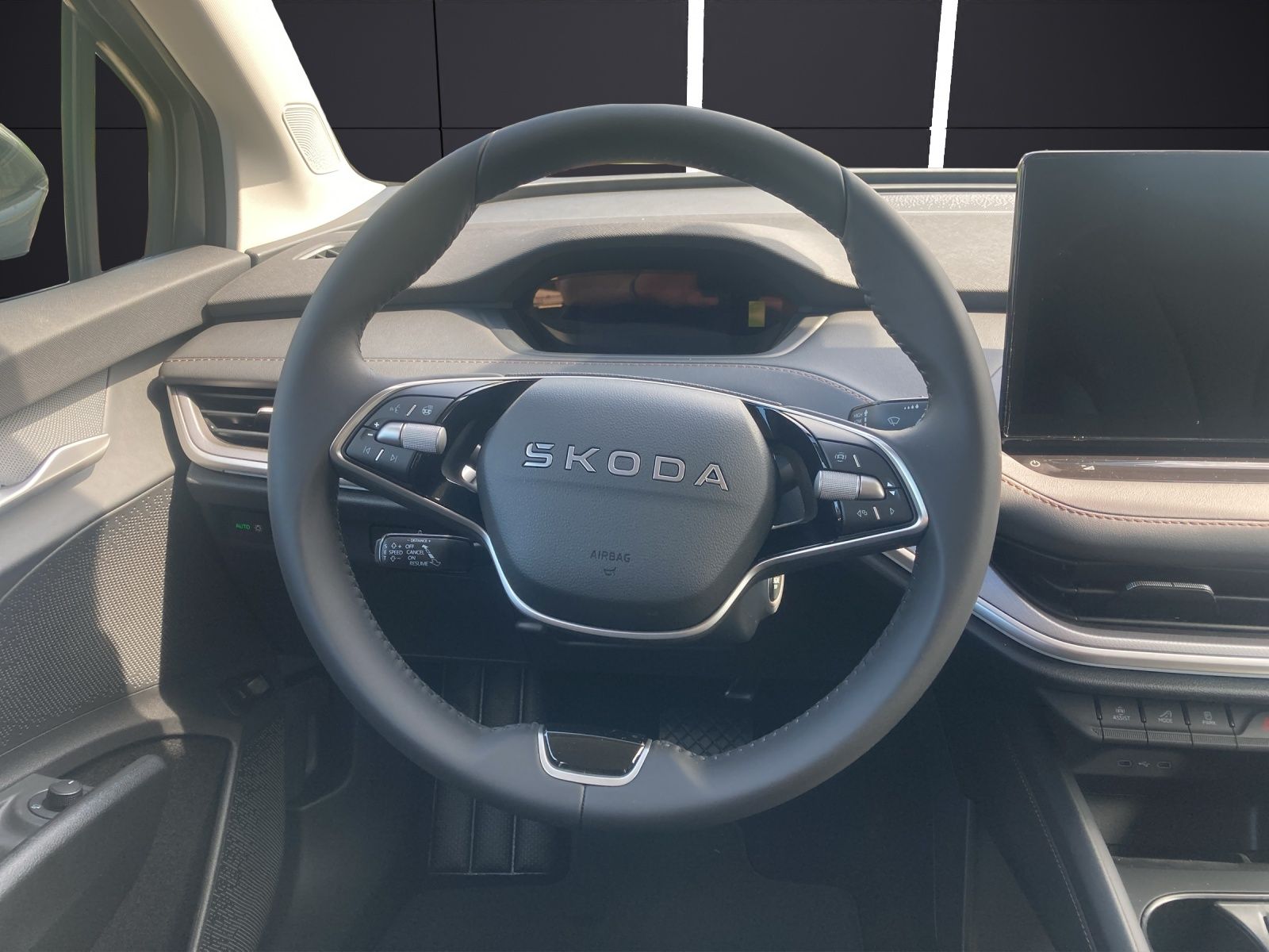 Fahrzeugabbildung SKODA Enyaq 85 x eco Suite