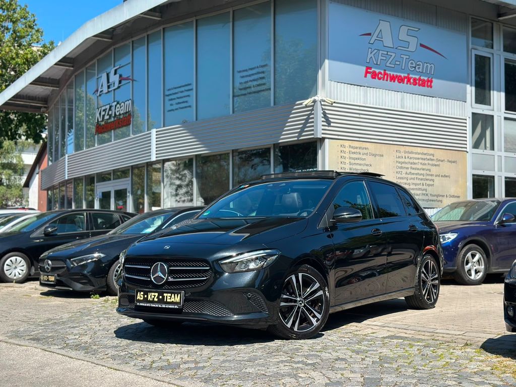 Image of Mercedes-Benz B 220