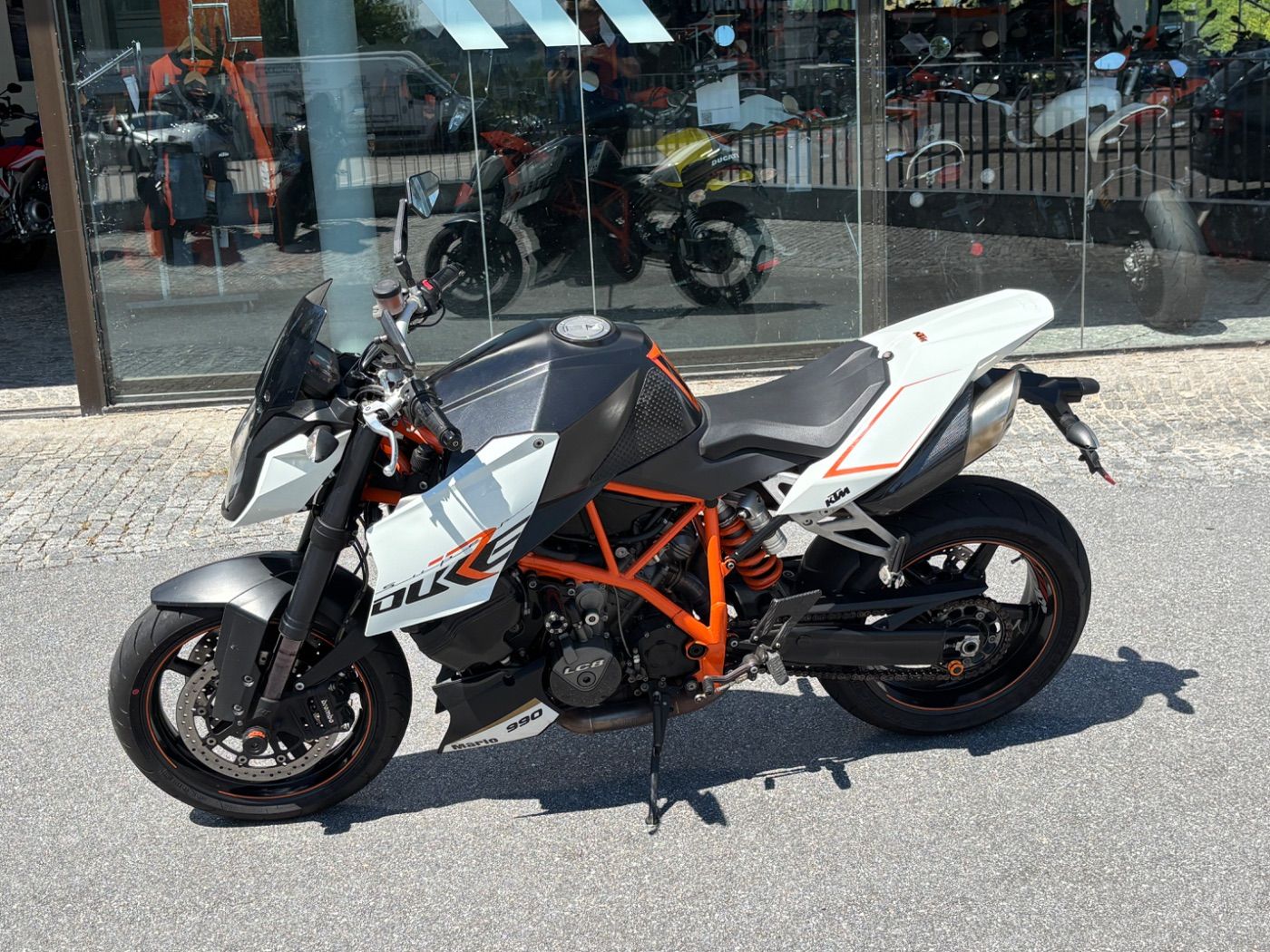 Fahrzeugabbildung KTM 990 Super Duke R