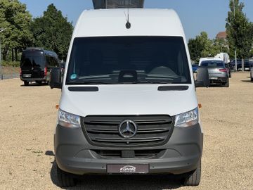 Mercedes Sprinter - 2