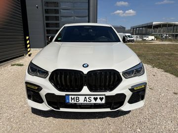 BMW X6 M50 - 8