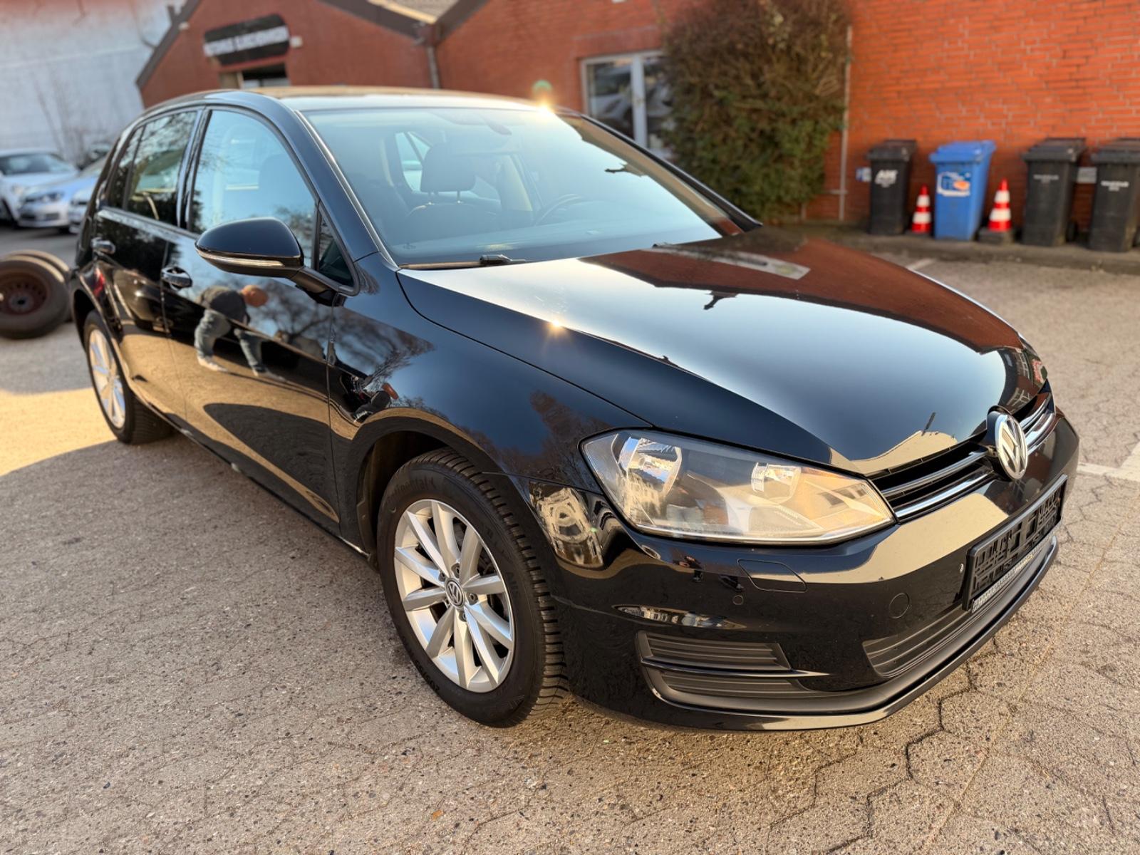 Volkswagen Golf VII Lim. Trendline BMT 1.6 TDI*PDC*ALU*TEMP