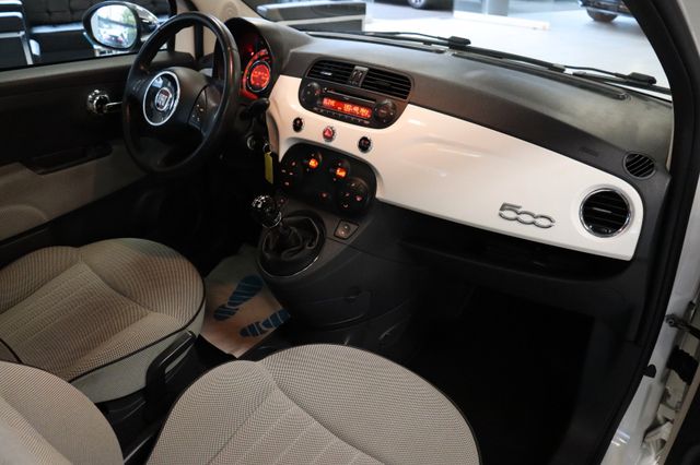 Fahrzeugabbildung Fiat 500 Lounge 1.2 8V|PANORAMA|KLIMA|SERVO|BLUE&ME